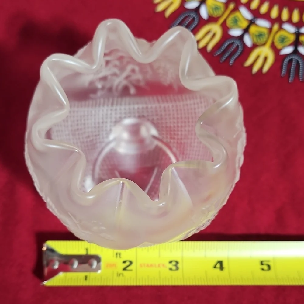 Vintage Fenton Glass Crystal Velvet Grape Rose Bowl Vase Three Toed/Footed